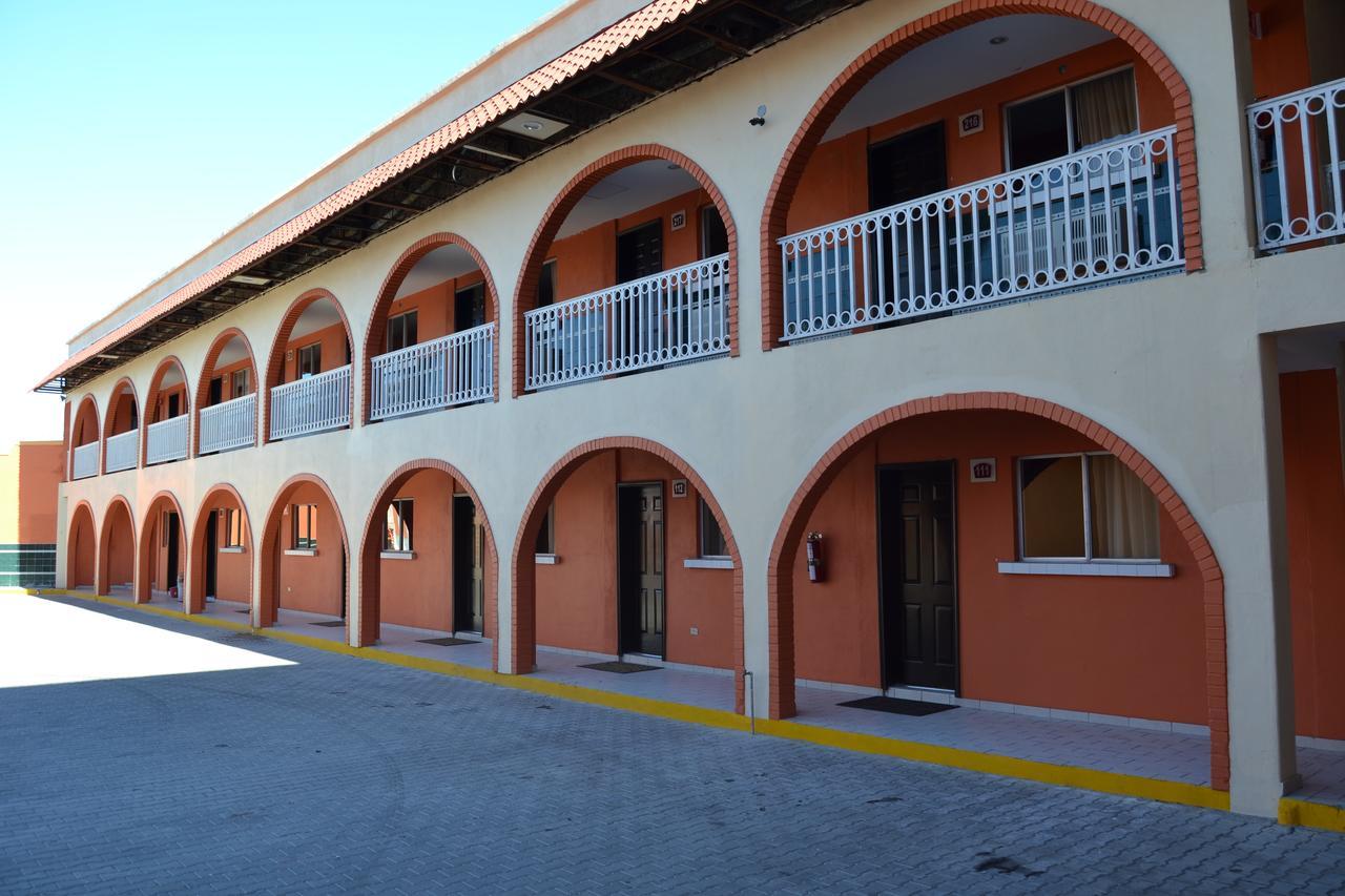 Hotel Las Torres Mexicali Exterior foto